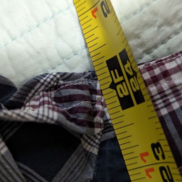 Men's Nautica Plaid Shirt - Short Sleeve Button Down 100% Cotton Shirt - Picture 10 of 11